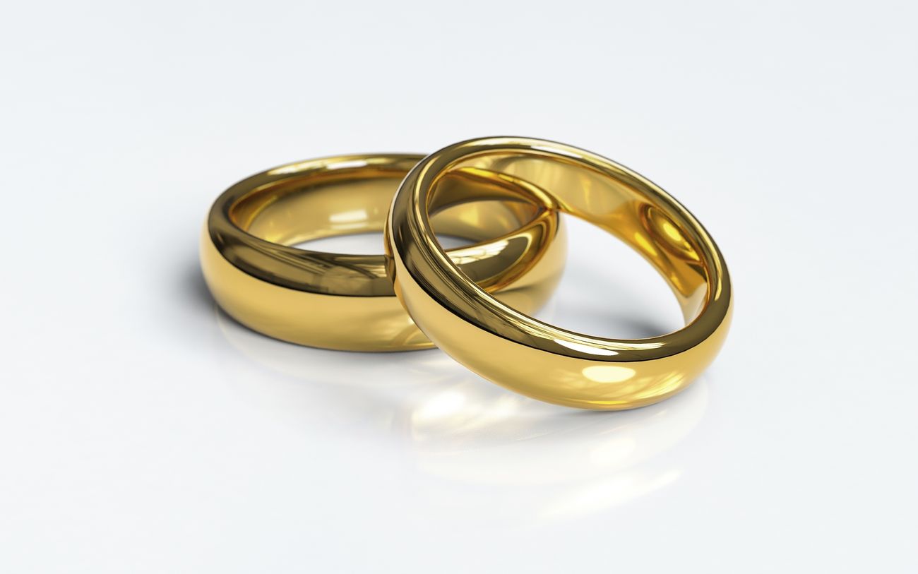 Menikah: Bersatu dan Berdua